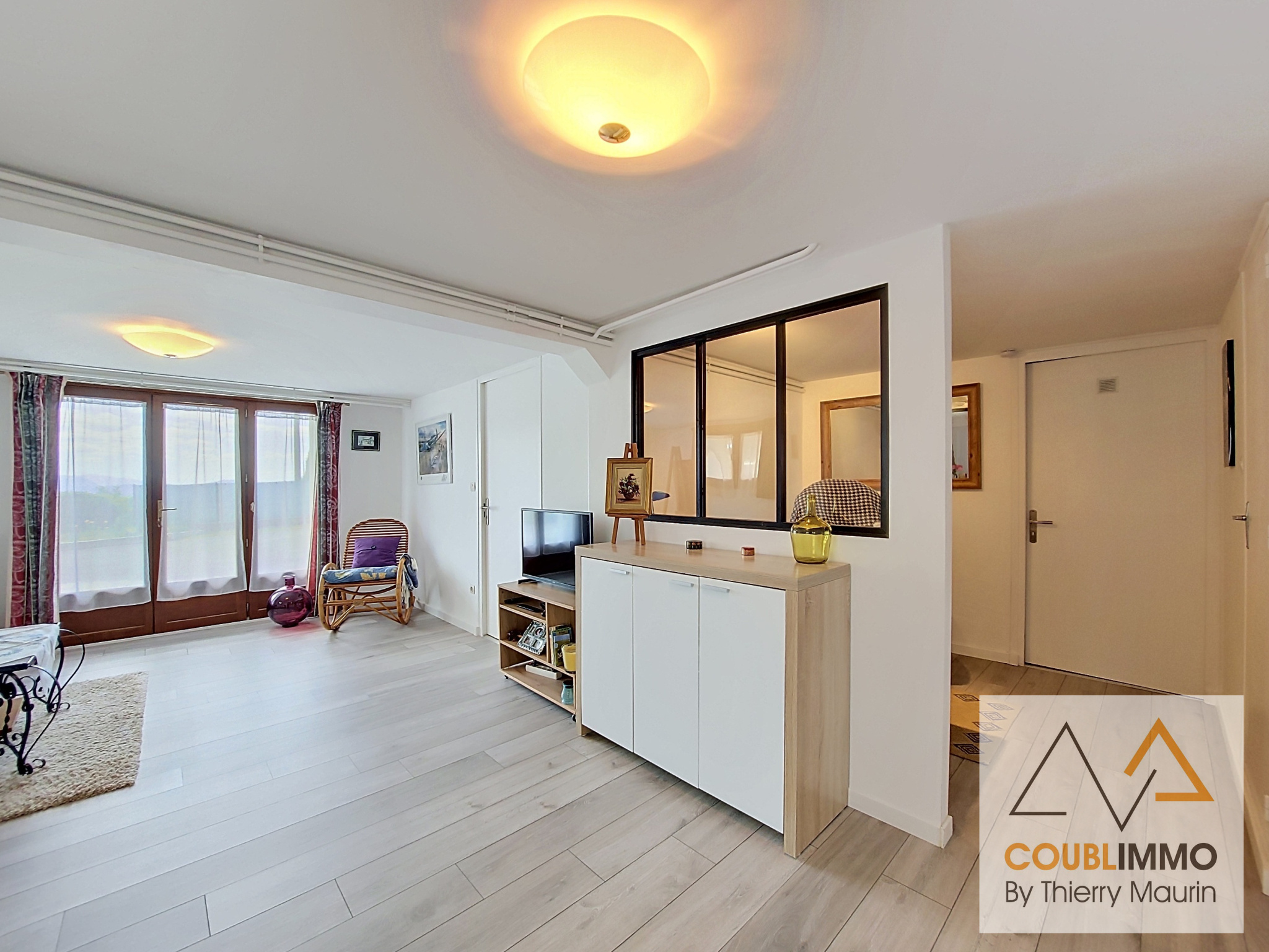 Coublevie Maison familiale avec vue dégagée et beaux volum